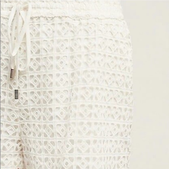 Anthropologie Elevenses Crochet White Short with Elastic Waist & Tie-strings. Md - Picture 11 of 12